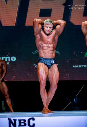 CLASSIC PHYSIQUE НОВИЧКИ